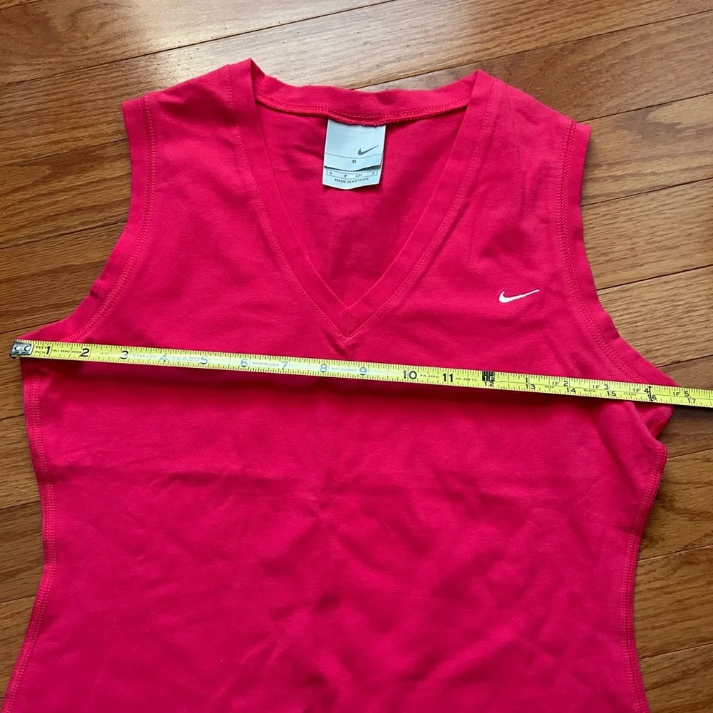 NWOT Hot Pink Nike V-Neck Sleeveless Top - size small